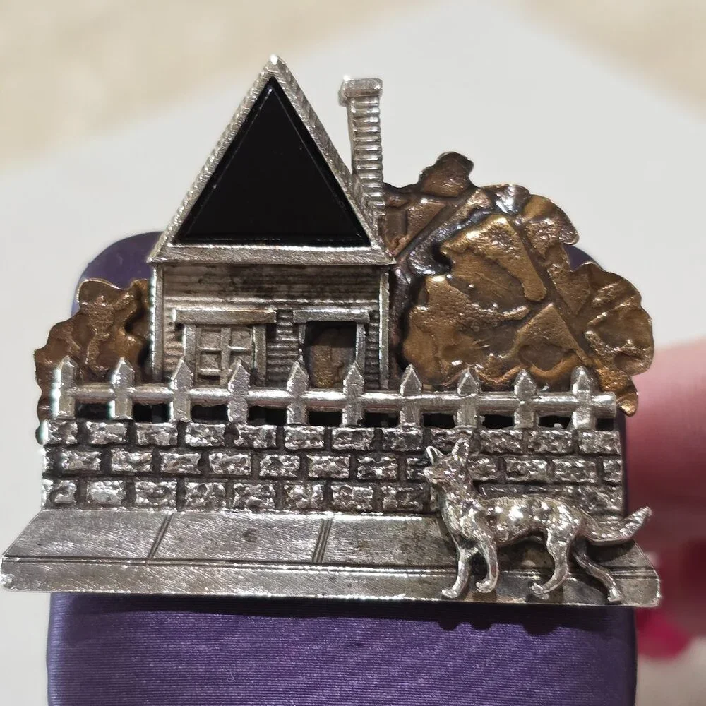 Vintage JP Reardon House Onyx Roof Dog Brass Accent Sterling Silver Pin Brooch